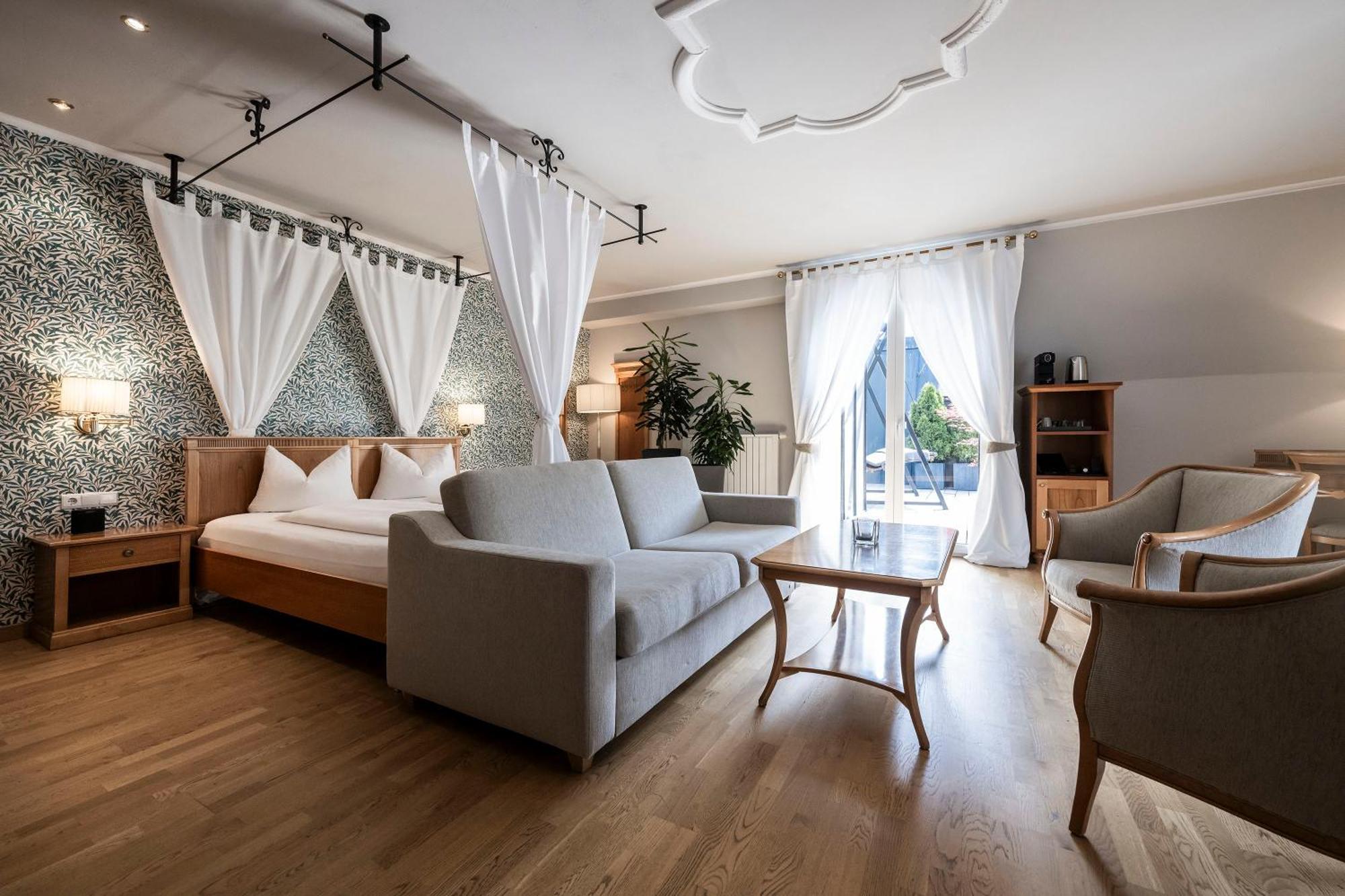 Post Hotel - Tradition & Lifestyle Adults Only San Candido Exterior photo
