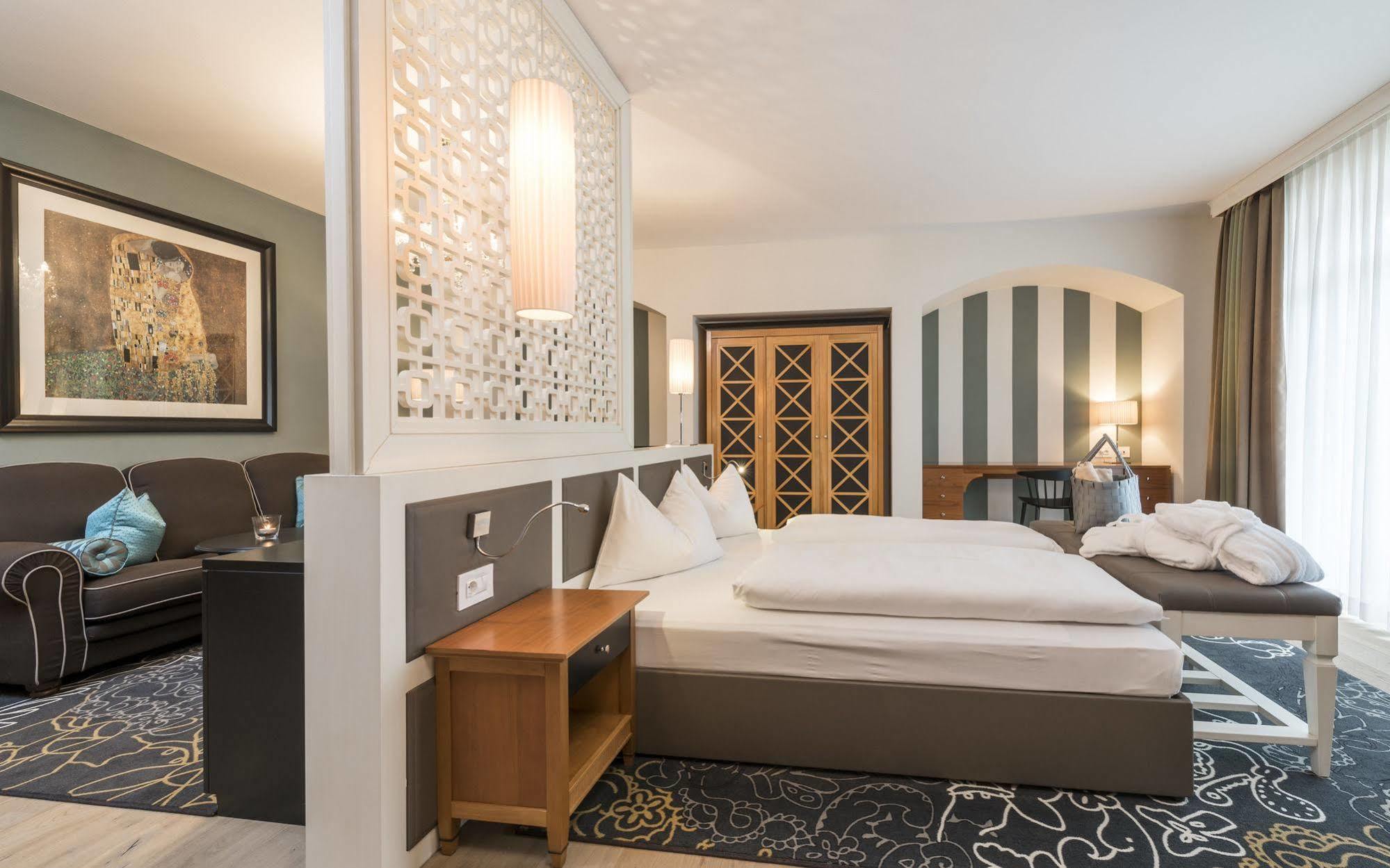Post Hotel - Tradition & Lifestyle Adults Only San Candido Exterior photo